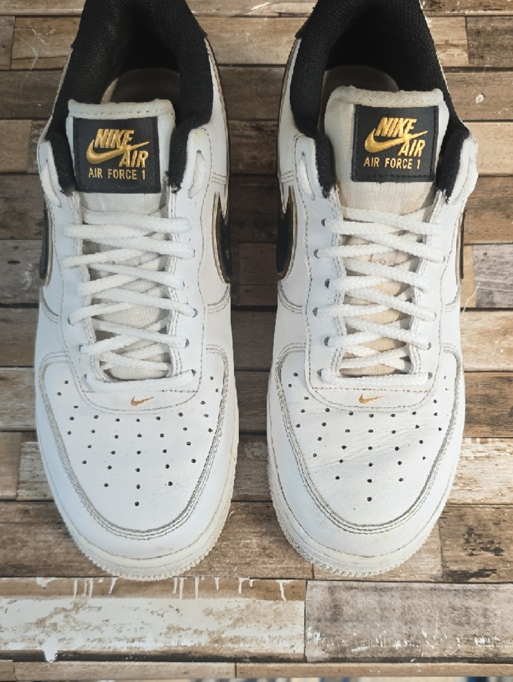 Nike White & Black Air Force 1 with Gold Logos - Picture 5 of 9